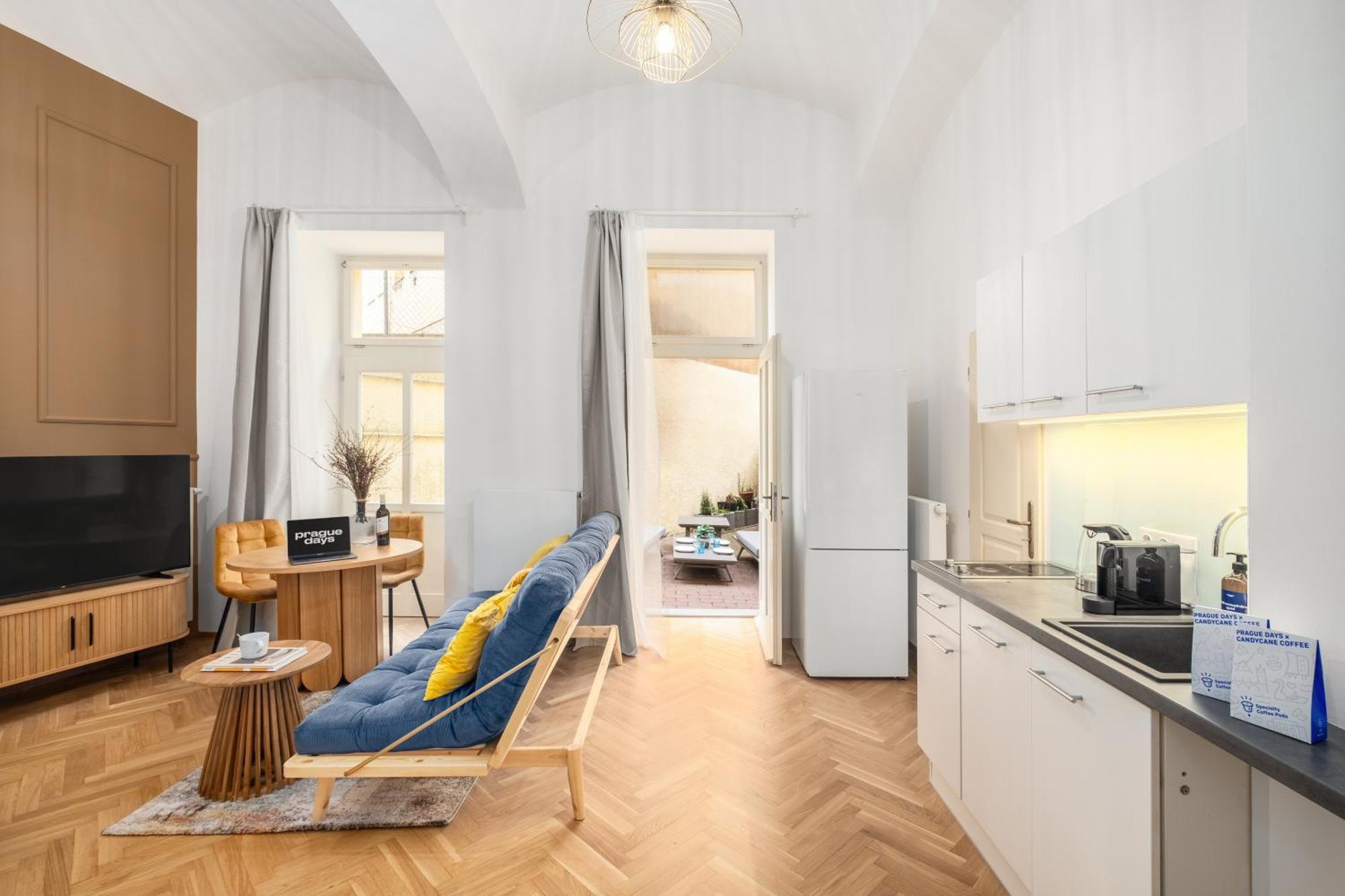 Stru House By Prague Days - Luxurious Apartments Next To National Theatre Exteriör bild