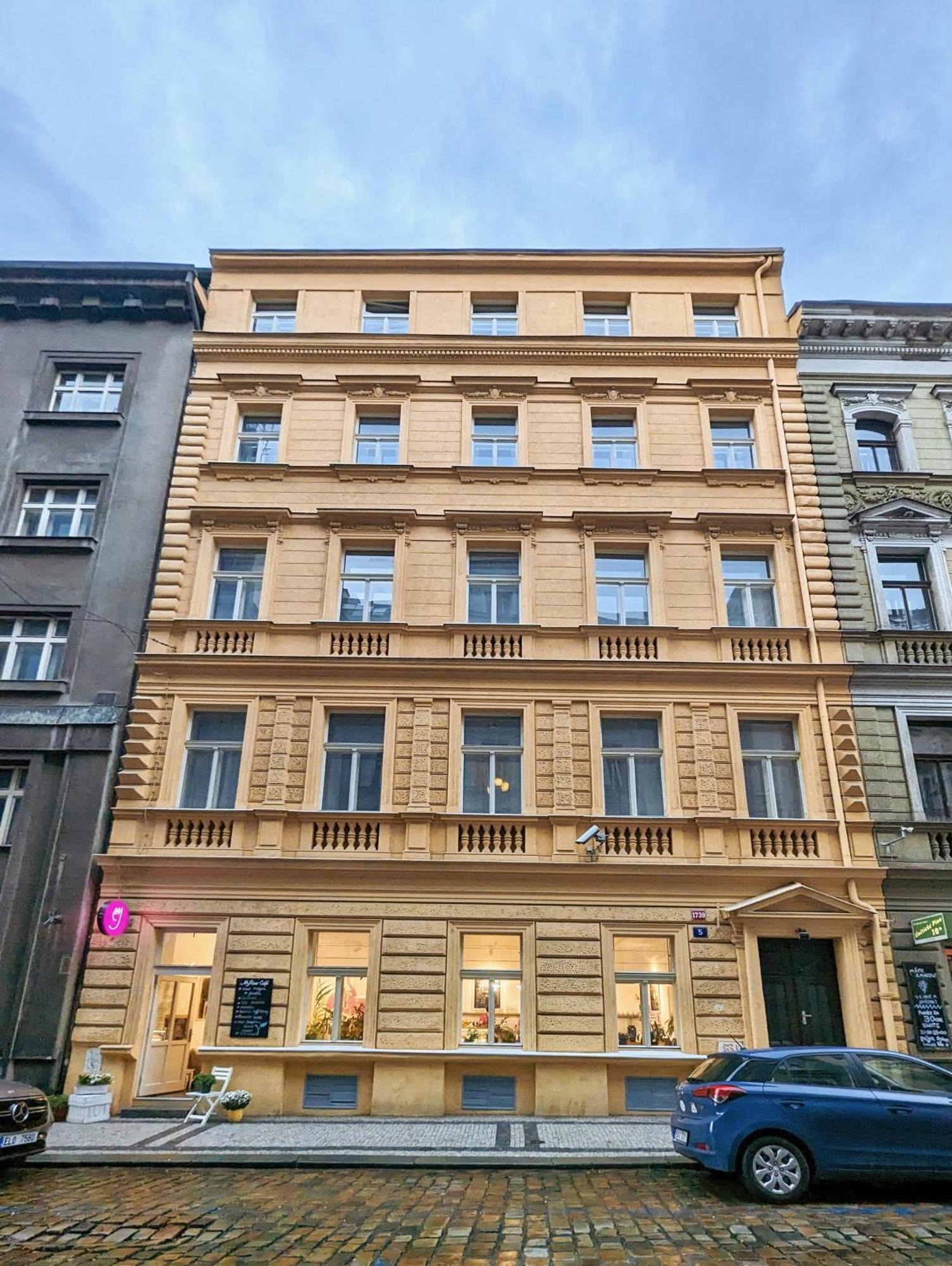 Stru House By Prague Days - Luxurious Apartments Next To National Theatre Exteriör bild